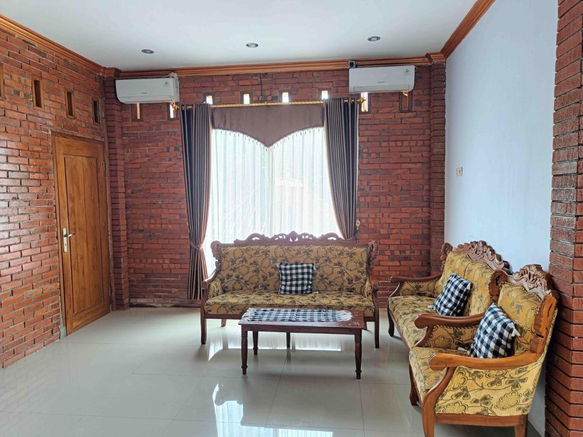 Jogo Segoro Homestay Mitra Reddoorz Near Pantai Sundak Gunungkidul Ngandong Exterior foto